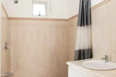 Image de Waterfront Oasis