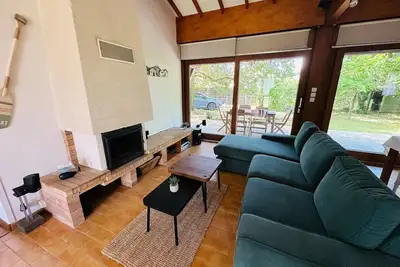 Image de Maison de charme à 600m du Lac de Sanguinet