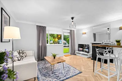 Image de Luxury 2 Bed * Parking * Garden