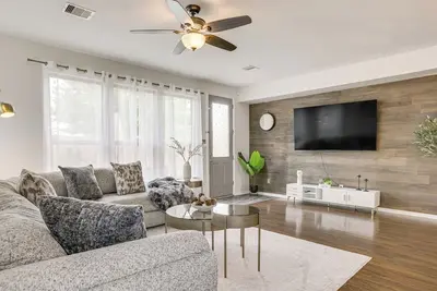 Image de Golf, Bike, Fish & More: Family Getaway in Katy