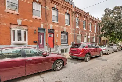 Image de 2 Mi to Dtwn: Philadelphia Gem w/ Rooftop Patio