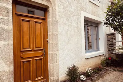 Image de De fil en aiguille… Maison de village authentique et cosy