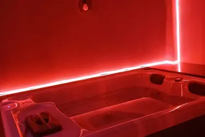 Image de la chambre des plaisirs secrets Manduel