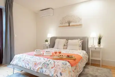 Image de HostWise - Modern and Spacious Apartments