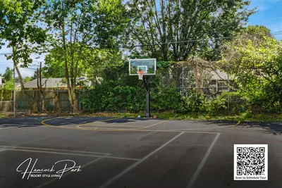 Image de Hancock Park Private 1 Bed with Wifi and Parking