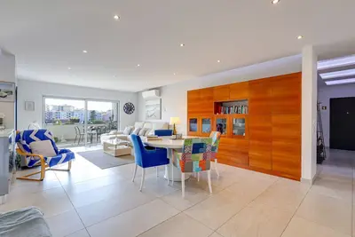 Image de Casa Lynda - Near the Marina, City Center | Pool & Gym