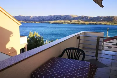 Image de Appartement d'une chambre prés de la plage Zubovici, Pag (A-23921-e)