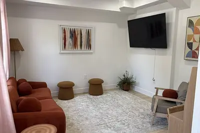 Image de Stylish 3br Duplex in Montclair