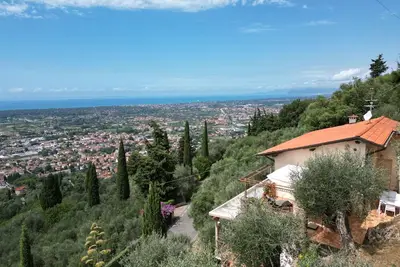 Image de Villa à Pietrasanta avec 3 chambres à coucher, 6 couchages
