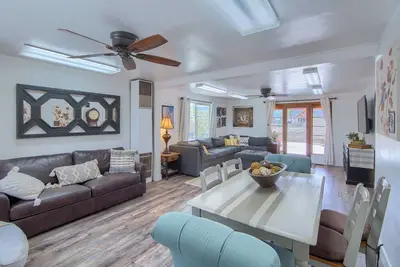 Image de Group Getaway w/ Mtn Views: Home in Circleville!