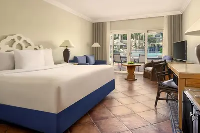 Image de Sun & Slides | 2 Premium Rooms, Spa Bliss, Water Fun & All-Day Dining Included