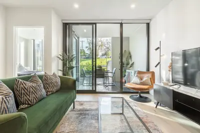 Image de Tranquil Apt | Major Hospital Precinct w Parking