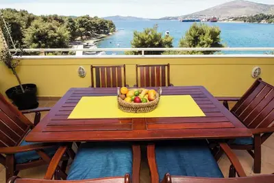 Image de Homerez - Appartement spacieux à Trogir avec parking