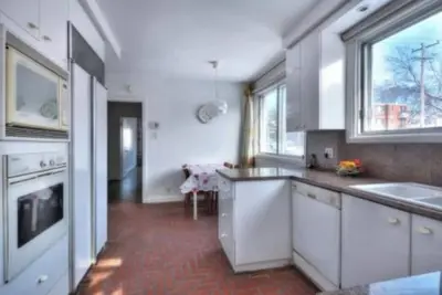 Image de Big & Serene retreat with 4 bedrooms and 2. 5 bathrooms