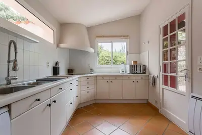 Maison de campagne avec piscine privée, calme confort & nature