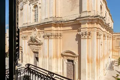 Image de Palazzo El Cattedrale in historic Mdina