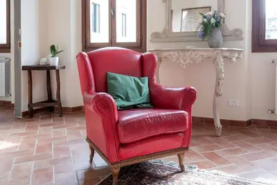 Image de Romantic view of the Arno, 1st floor - White Dragon