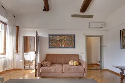 Image de Bright apartment Arno view 3rd fl Green Dragon