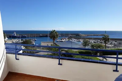 Image de Nautic: Spectacular 1st Line Seafront Apartment