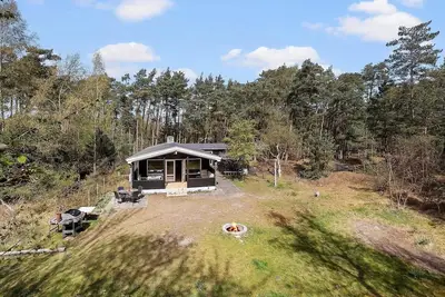 Image de 1608 Aakirkeby - Loftsgårdsskoven 5