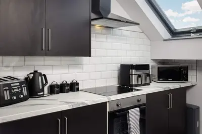 Image de Loft Apartment 3-Moderne-Appartement-Salle de bain privée-Vue sur Rue