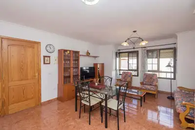 Image de Playa Arinaga junto al mar