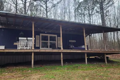 Image de Blue Creek Farms - Cozy private cabin with beautiful creek access!