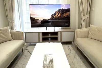 Image de Tranquil 1br Escape with Pool View in Meydan