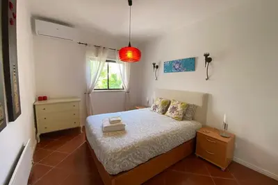 Image de Cozy 2 bedroom 300 metres from Beach in Olhos de Agua with private terrace