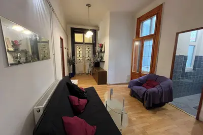 Image de Bright 4-bedroom flat next to Budapest Synagogue