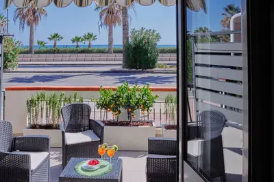 Image de Cozy waterfront apartment, 10 min. ValledeiTempli-Casa al Mare Circe