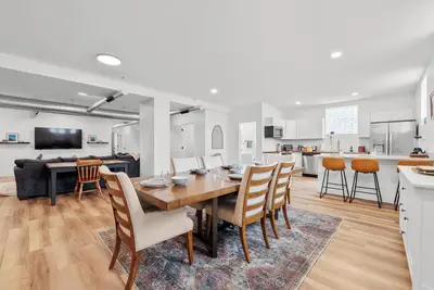 Image de The Hall - 3bd/2. 5ba Renovated Church Apt Near Osu