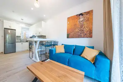 Image de Appartement 'Poseidon Garden View' avec balcon, Wi-Fi et climatisation