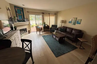 Image de Cozy Condo Close to Ucsb\nQuiet, Safe Neighborhood