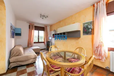 Image de < Two Room Apt. / Mazzini Center >