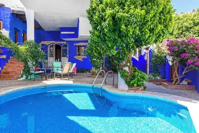 Image de Homerez - Villa spacieuse à Benaocaz avec vue piscine et montagne