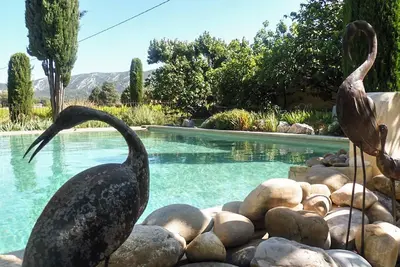 Image de Homerez - Maison charmante à Oppède avec vue sur la montagne