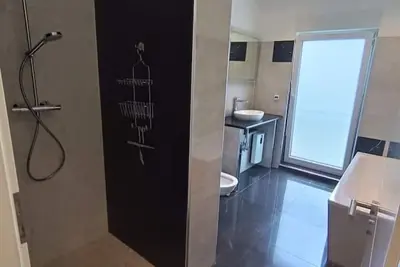 Image de Large comfort bungalow incl. car charger