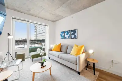 Image de Modern 3br City Retreat - Near Old Town