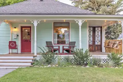 Image de Walk to River, Arts, Eats, Rodeo and all  the Fun!