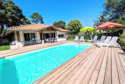 Image de 4* \"La royale chic\" piscine chauffée, vélos fournis proche de l'océan et du golf