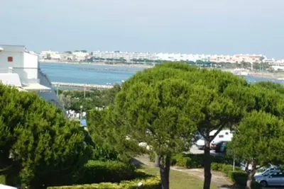 Image de Studio cabine 4 pers. rénové avec vue mer au Grau-du-Roi