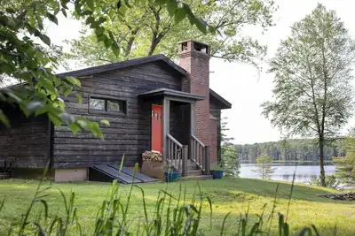Image de Dunn Brook Lakehouse: Sauna |Private Lake |Scandi
