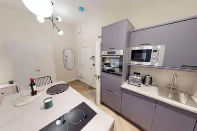 Image de Side-by-Side Studios | Book Together | City Base