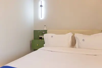 Image de Green Light 2br W/Balcony, Lotus, By Travelholic