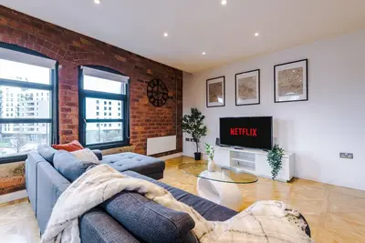 Image de 53 Calls  Charming 2br Apartment in Leeds with WiFi