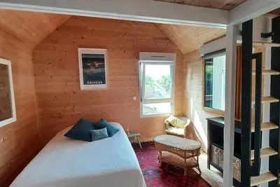 La Cabane du Tertre de la Roche  entre Terre et Mer à 1km du bourg de Lancieux