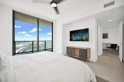 Image de Heart of Miami Luxury Condo with Stunning Bay View