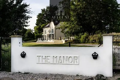 Image de Maison-Large-Sdb privée avec baignoire à jets-Vue sur la campagne