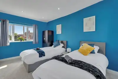 Image de Adorable 3-bedroom House with WiFi in Charming Nottingham